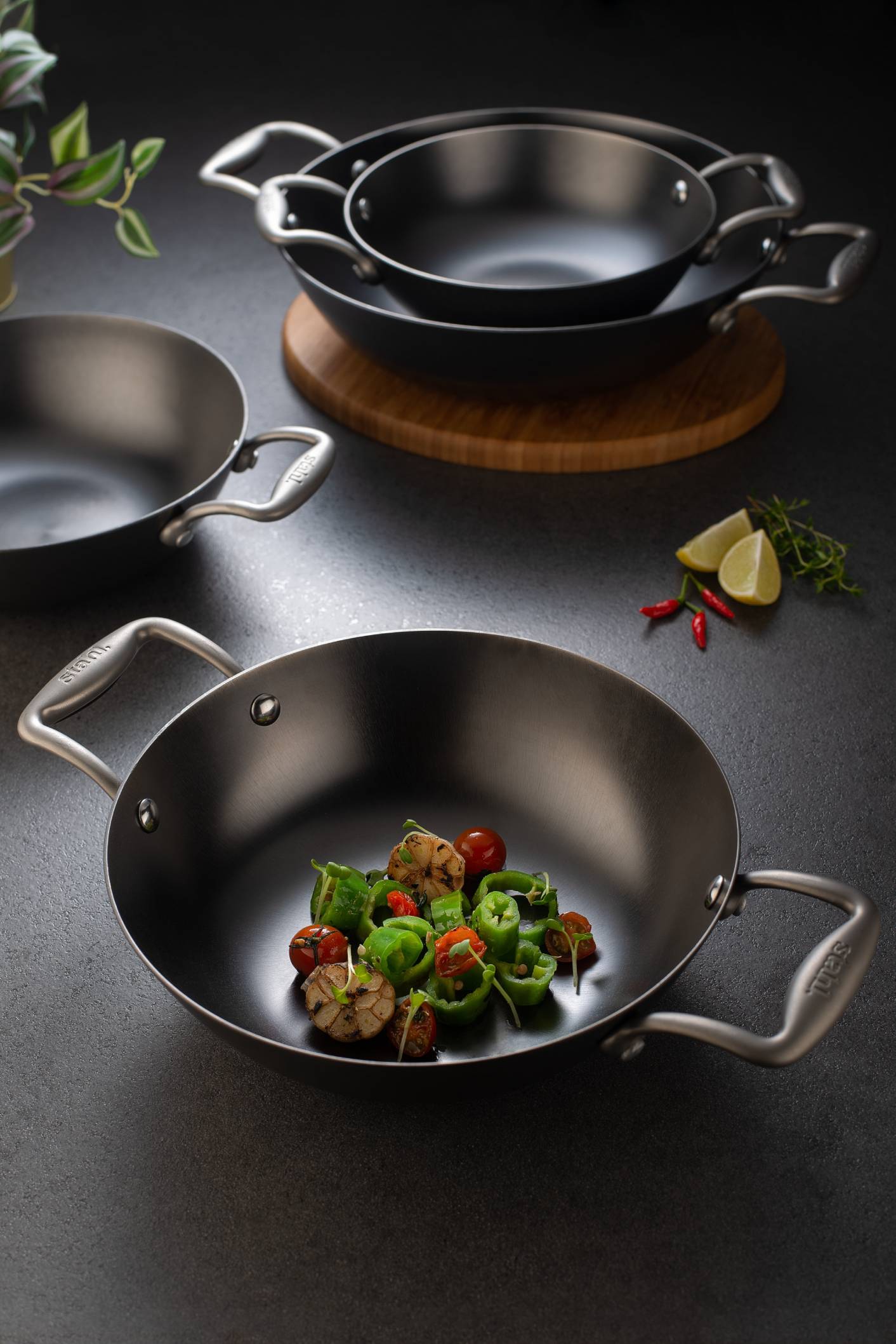 Why Cast Iron Cookware Stands Out in Modern Kitchens