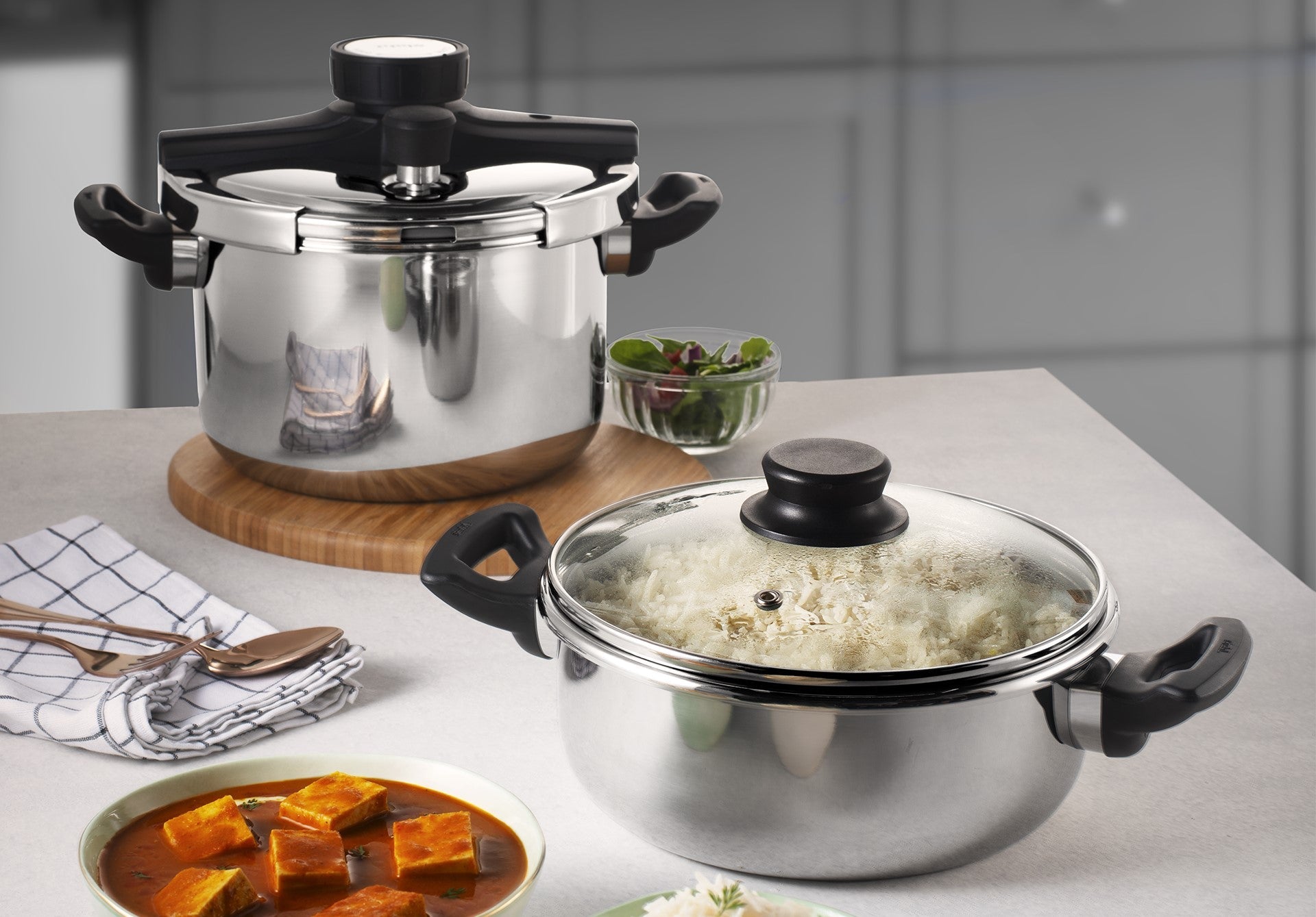 Instant Pot Vs Pressure Cooker-Which is better? | Stahl Kitchens