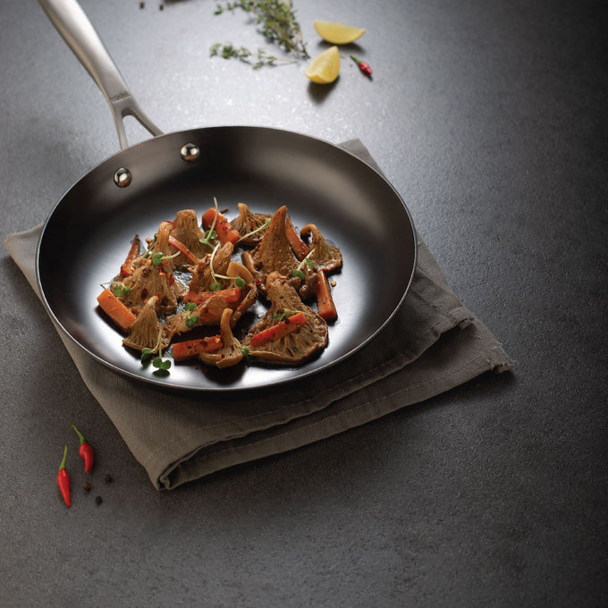 Frypan - Cast Iron Blacksmith Plus Series